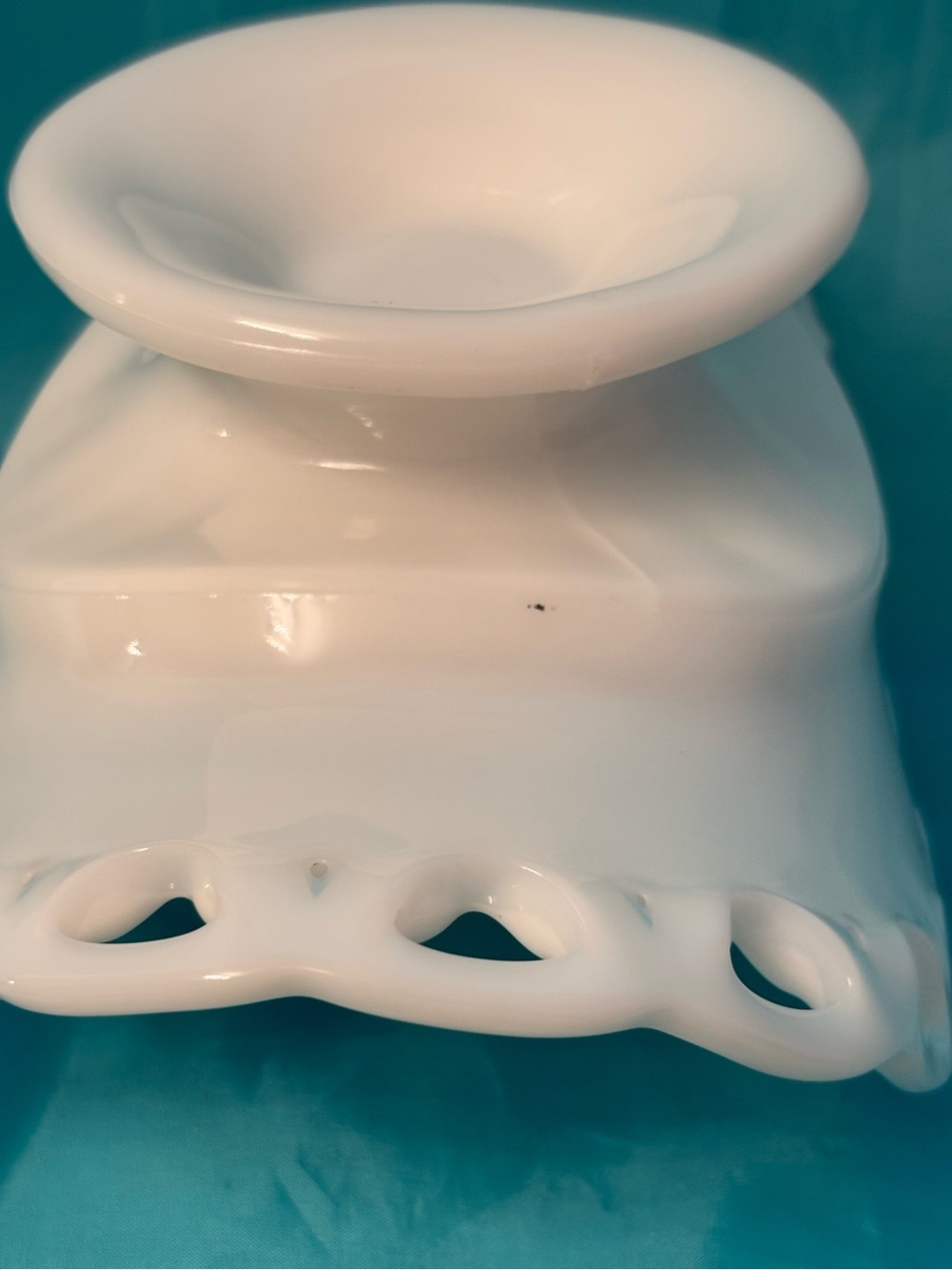 Vintage Milk Glass Reticulated Pedestal Bowl – 8.75" Lace Edge - Picture 11 of 12